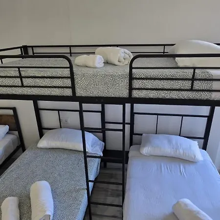 Mi Huesped 130 Valencia, Aeropuerto Guest house *