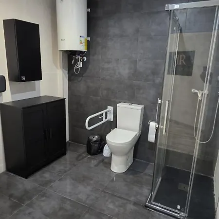 Mi Huesped 130 Valencia, Aeropuerto Гостевой дом Манисес