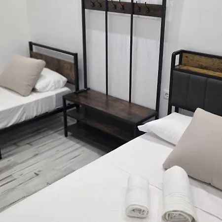 Mi Huesped 130 Valencia, Aeropuerto Гостевой дом